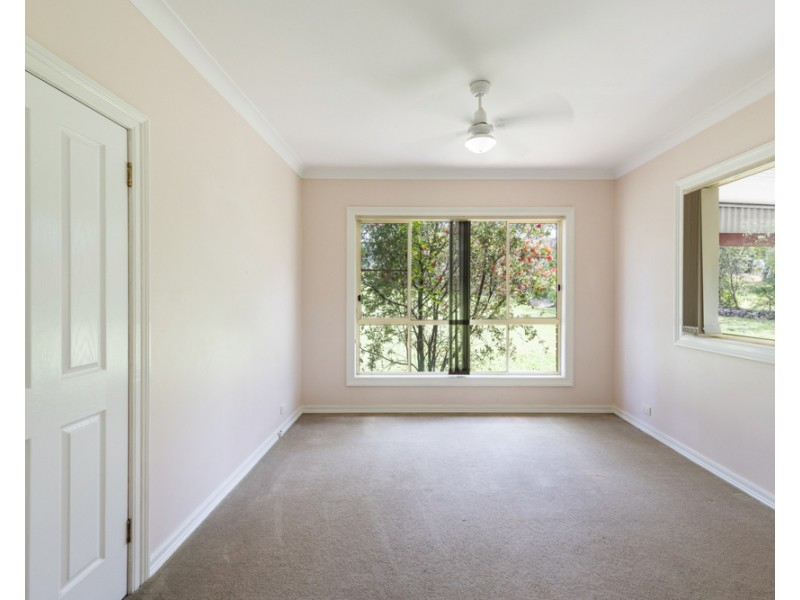 4 Kythera Place, Elland NSW 2460