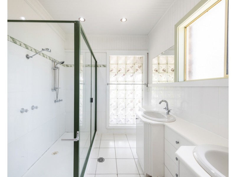 4 Kythera Place, Elland NSW 2460