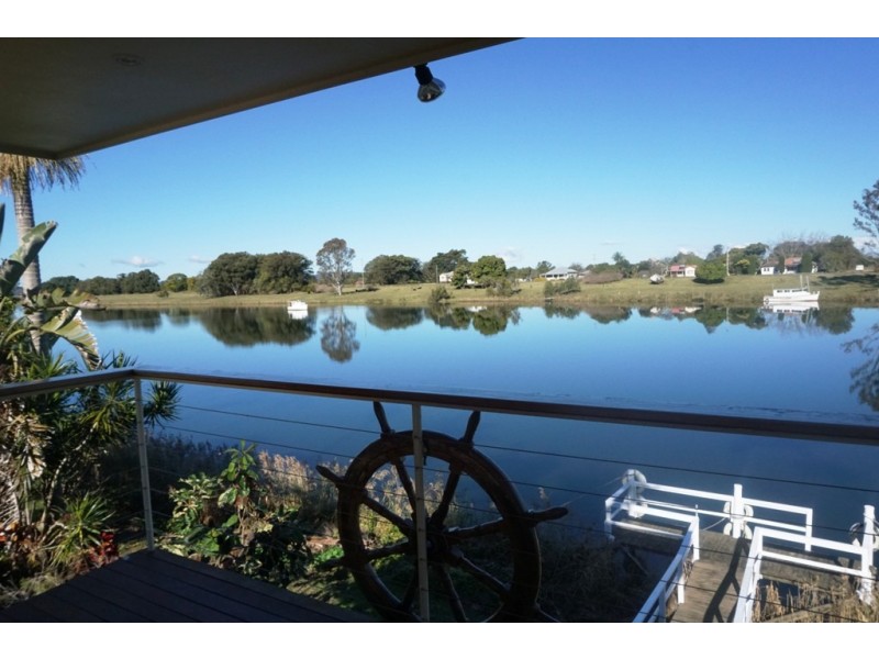 18 Clarence Street, Brushgrove NSW 2460