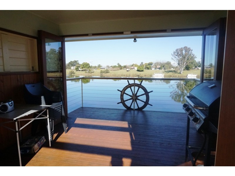 18 Clarence Street, Brushgrove NSW 2460