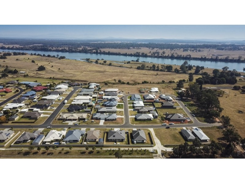 22b Angus Drive, Junction Hill NSW 2460