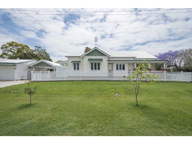 4 Bacon Street, Grafton NSW 2460