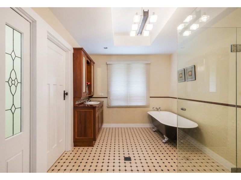 4 Bacon Street, Grafton NSW 2460