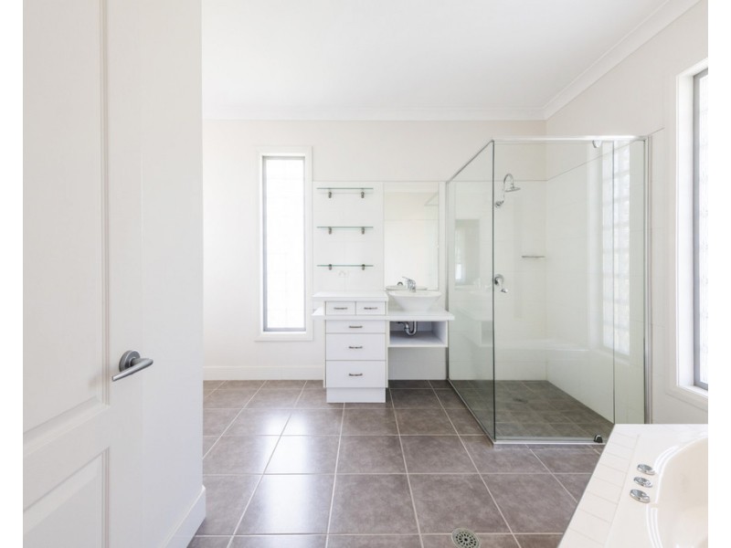 2 Islandview Close, Grafton NSW 2460