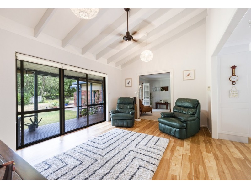 8 Greenfields Drive, Junction Hill NSW 2460