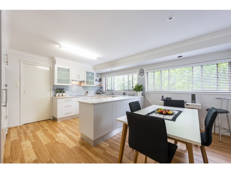 8 Greenfields Drive, Junction Hill NSW 2460
