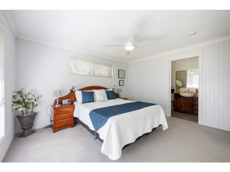 8 Greenfields Drive, Junction Hill NSW 2460