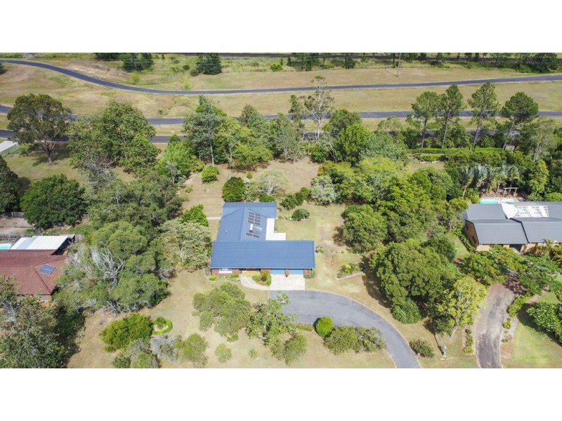 8 Greenfields Drive, Junction Hill NSW 2460