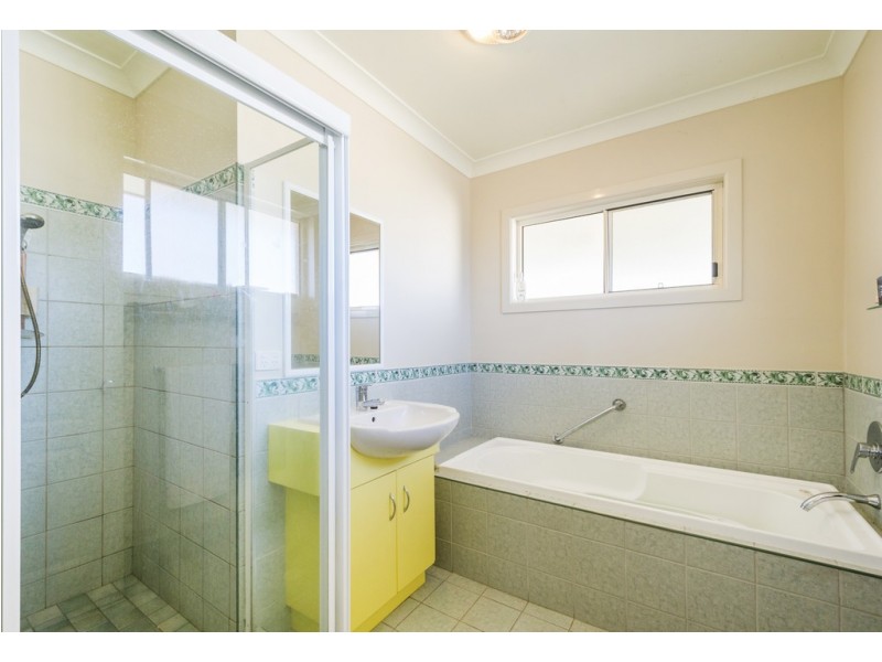 9 North Meadow Drive, Grafton NSW 2460