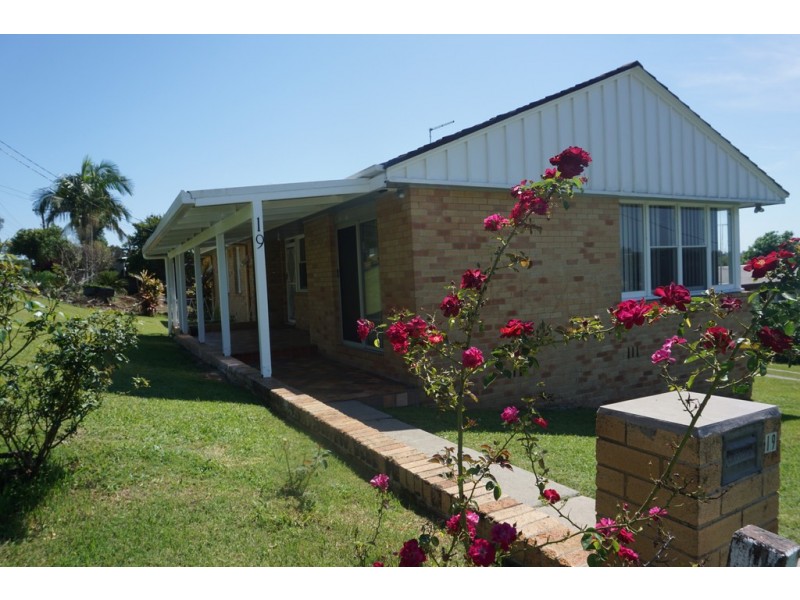 19 Maxwell Ave, South Grafton NSW 2460
