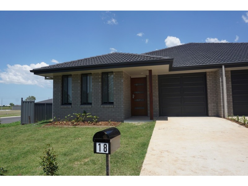 18B Rivertop Crescent, Junction Hill NSW 2460