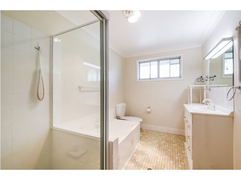 2241 Armidale Road, Blaxlands Creek NSW 2460