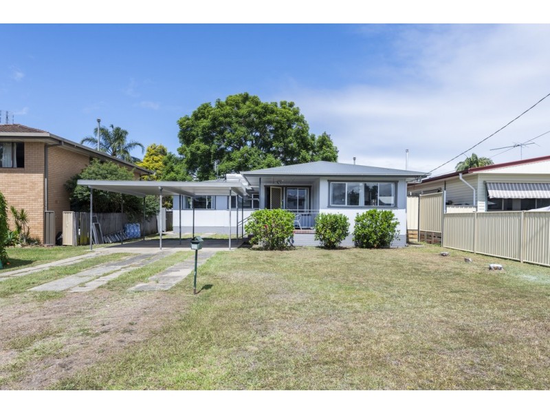 11 Macpherson Crescent, Grafton NSW 2460