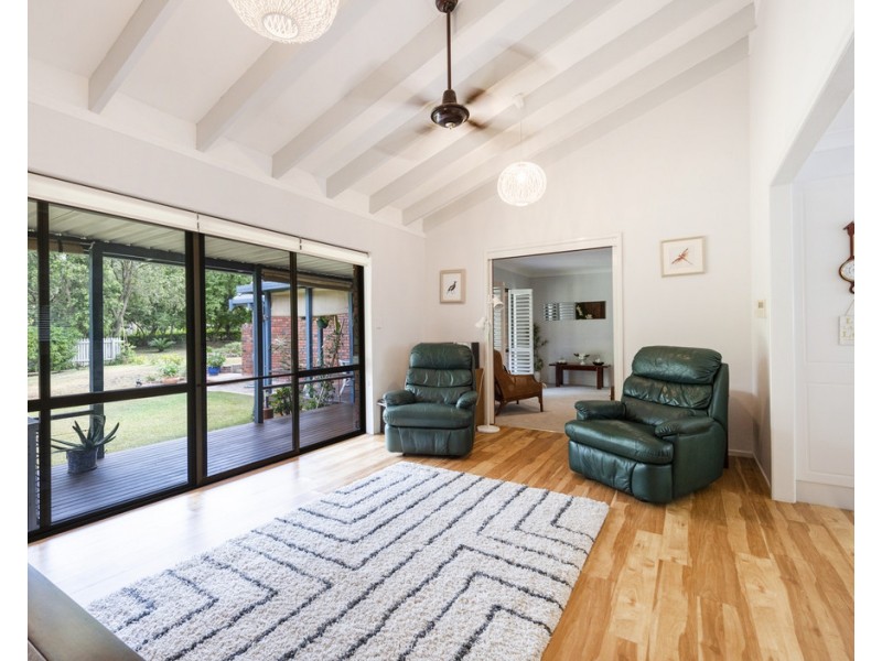 8 Greenfields Drive, Junction Hill NSW 2460