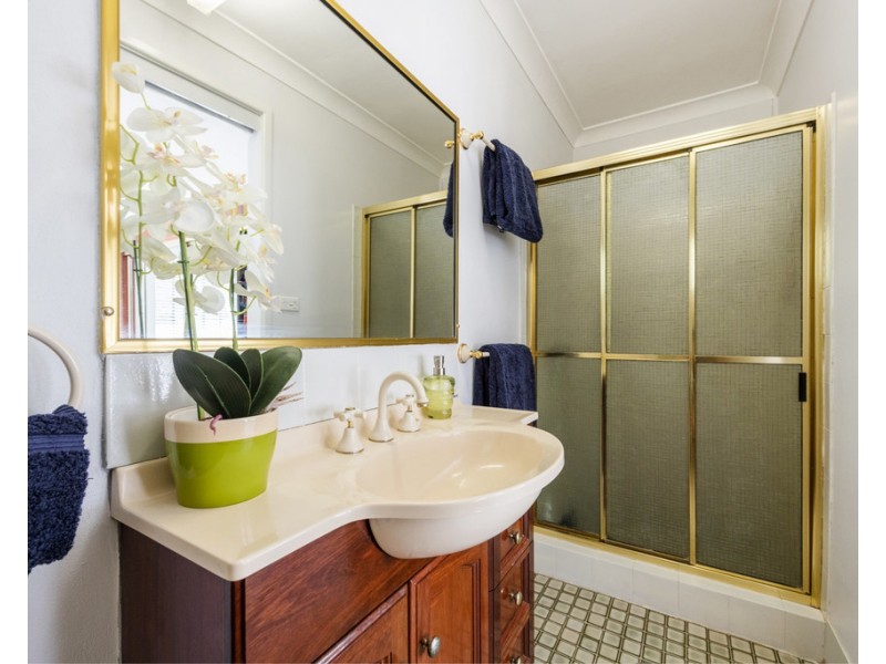 8 Greenfields Drive, Junction Hill NSW 2460