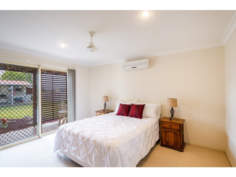 5 Lake Edgecombe Close, Junction Hill NSW 2460