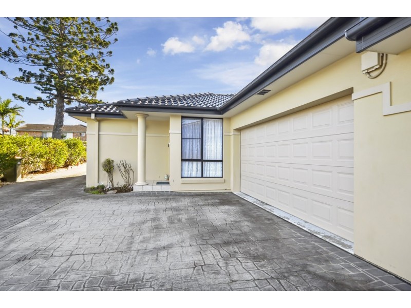 2/21 Azalea Avenue, Coffs Harbour NSW 2450