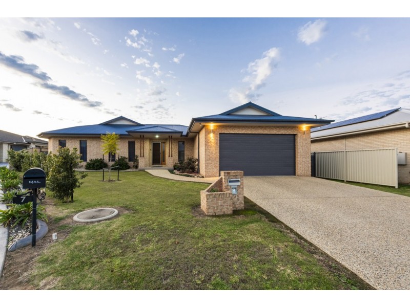 8 Cowper Close, Grafton NSW 2460