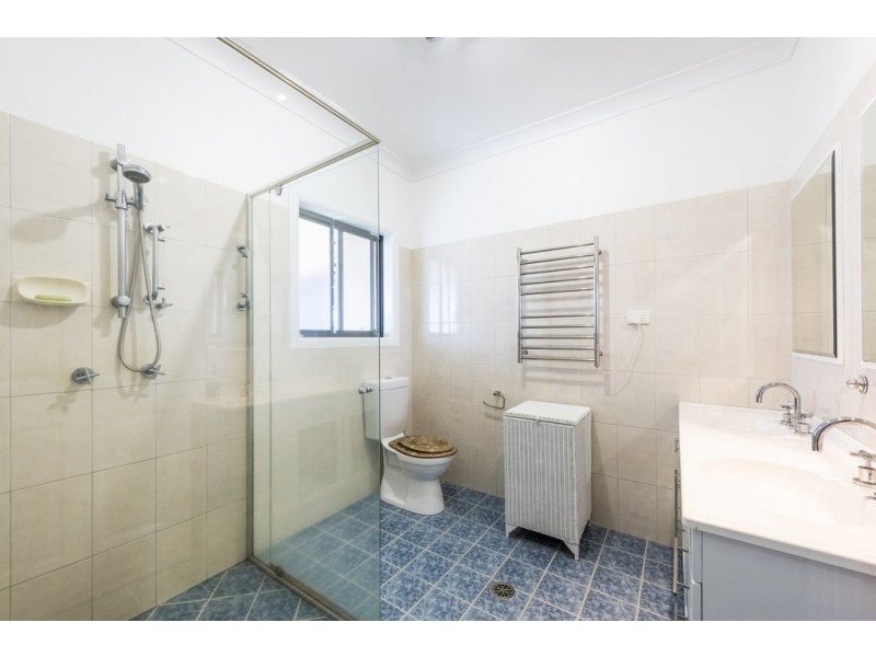 8 Cowper Close, Grafton NSW 2460