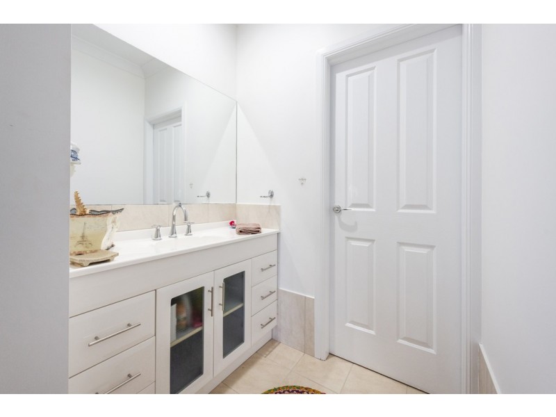 8 Cowper Close, Grafton NSW 2460