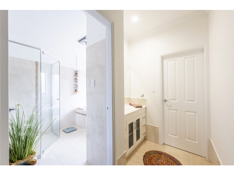 8 Cowper Close, Grafton NSW 2460