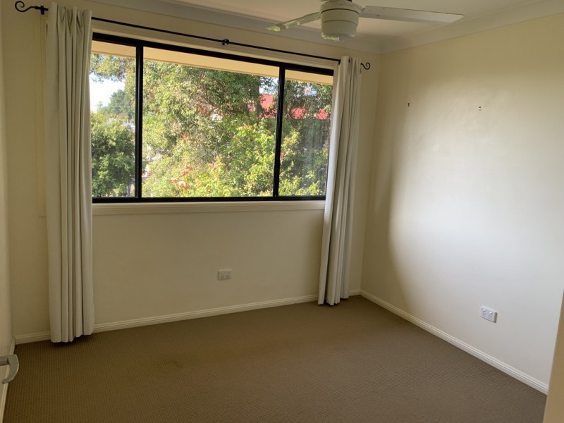 4 Weiley Avenue, Grafton NSW 2460