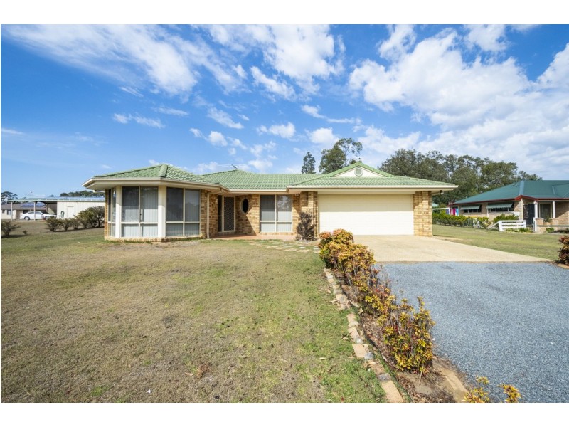16 Edward Ogilvie Drive, Clarenza NSW 2460