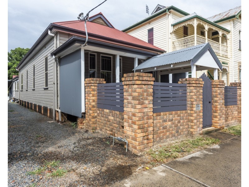 70 Through Street, South Grafton NSW 2460
