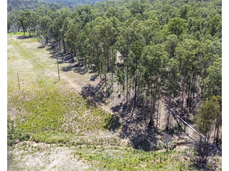 2700 Armidale Road, Blaxlands Creek NSW 2460