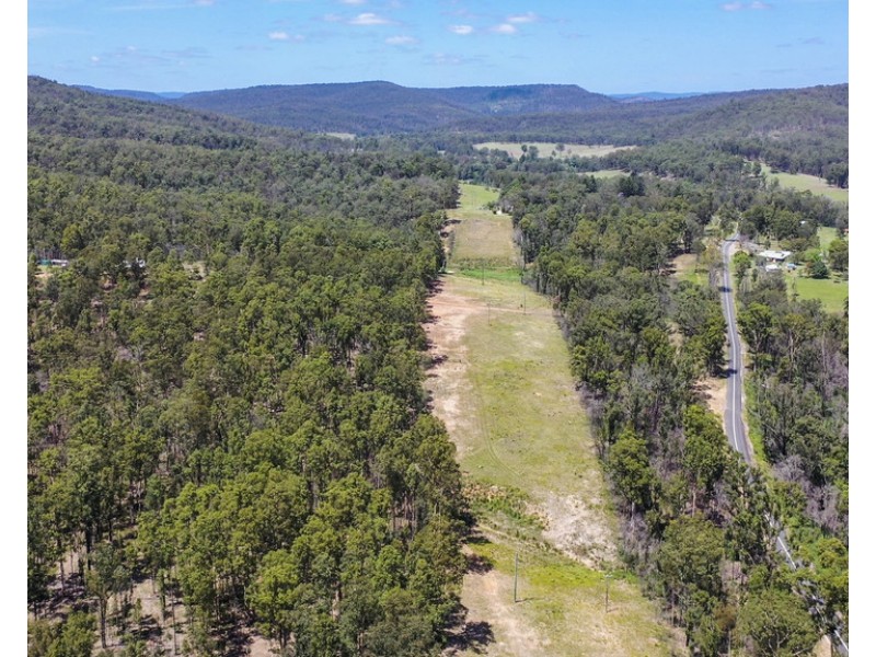2700 Armidale Road, Blaxlands Creek NSW 2460