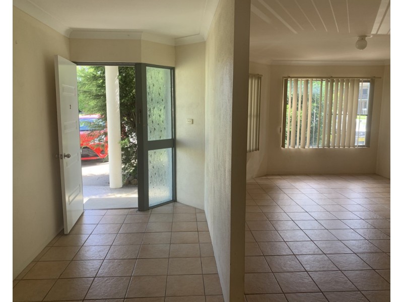 2/47 Fry Street, Grafton NSW 2460