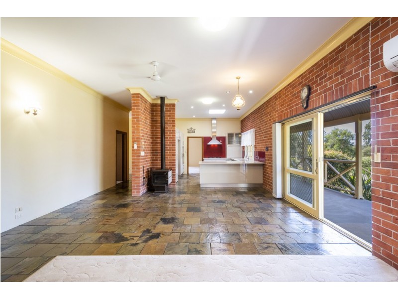 14 Kythera Place, Elland NSW 2460