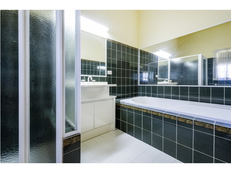 14 Kythera Place, Elland NSW 2460