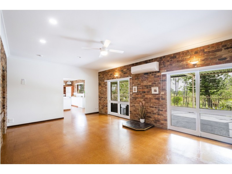 11 Swan Hill Drive, Waterview Heights NSW 2460