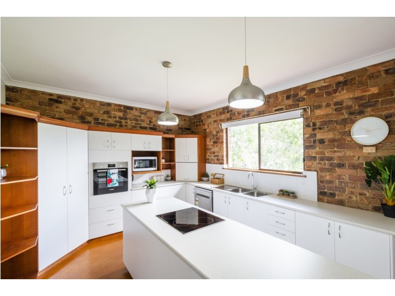 11 Swan Hill Drive, Waterview Heights NSW 2460