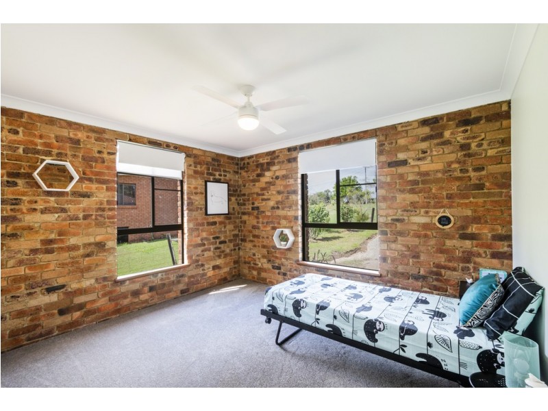 11 Swan Hill Drive, Waterview Heights NSW 2460