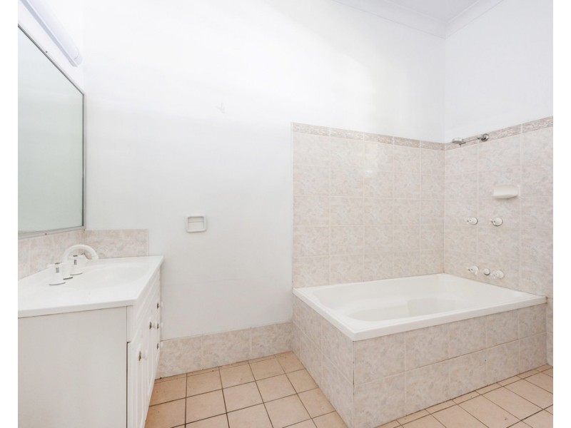 12 Clarence Street, Grafton NSW 2460