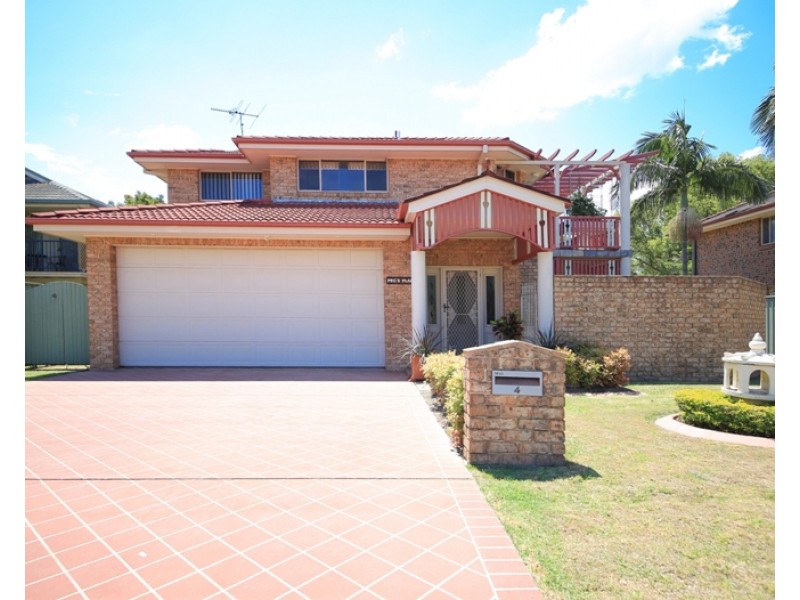 1/4 Knotts Close, Grafton NSW 2460