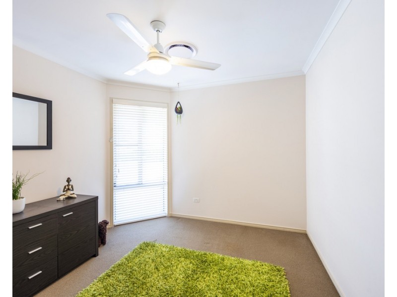 8 Redhead Close, Great Marlow NSW 2460