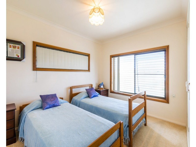 9 Grevillia Parade, Minnie Water NSW 2462