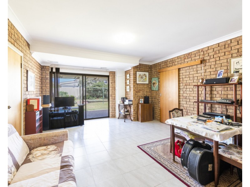 9 Grevillia Parade, Minnie Water NSW 2462