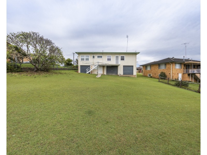 11 Roberts Drive, South Grafton NSW 2460