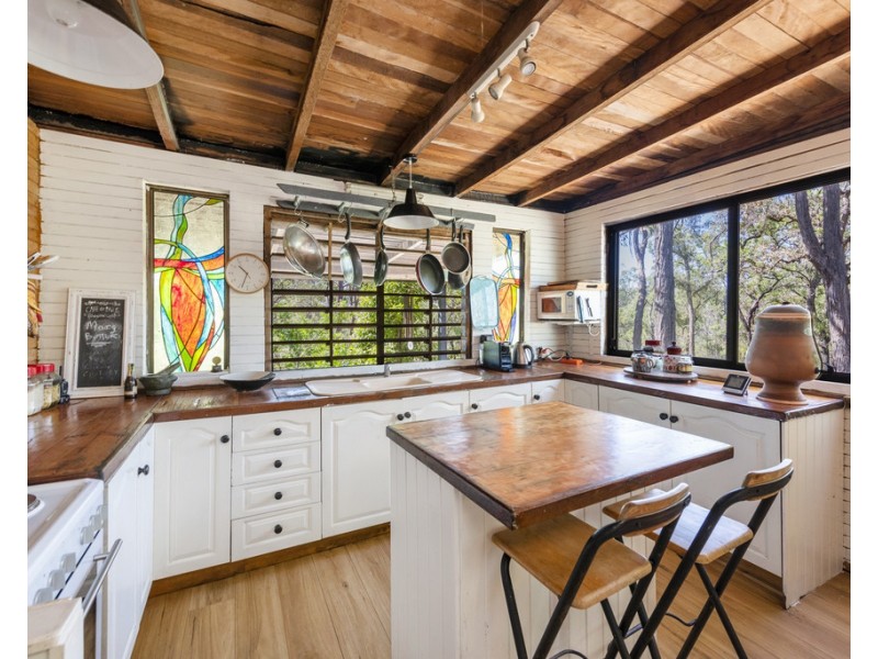 2199 Armidale Road, Blaxlands Creek NSW 2460