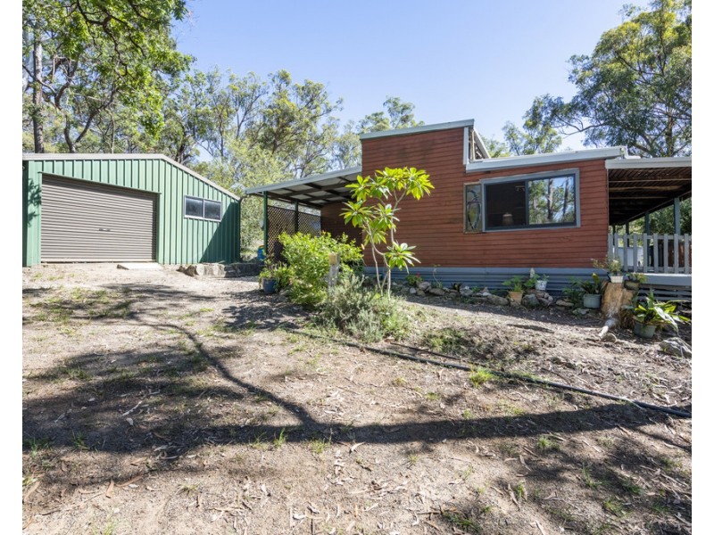 2199 Armidale Road, Blaxlands Creek NSW 2460