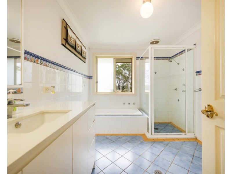 115 Centenary Drive, Clarenza NSW 2460