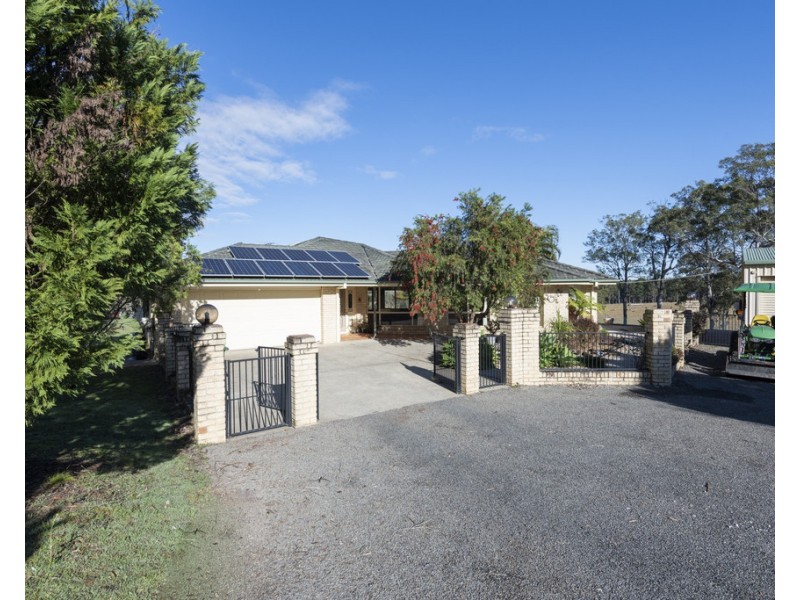 115 Centenary Drive, Clarenza NSW 2460