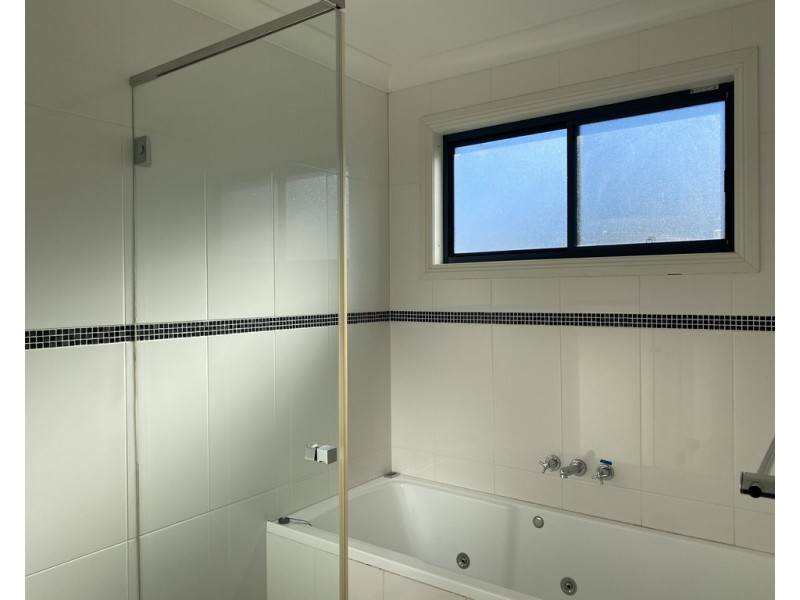 5064 Orara Way, Braunstone NSW 2460