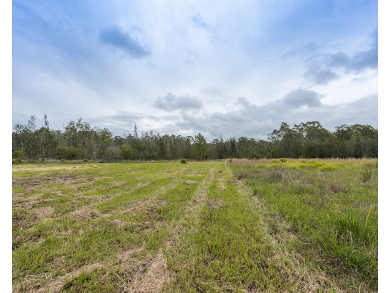 319 Airport Road, Glenugie NSW 2460