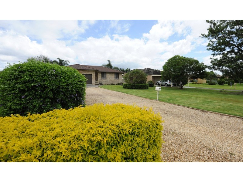 29 Lynhaven Crescent, Ulmarra NSW 2462