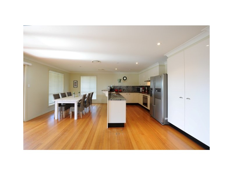 27 North Meadow Drive, Grafton NSW 2460